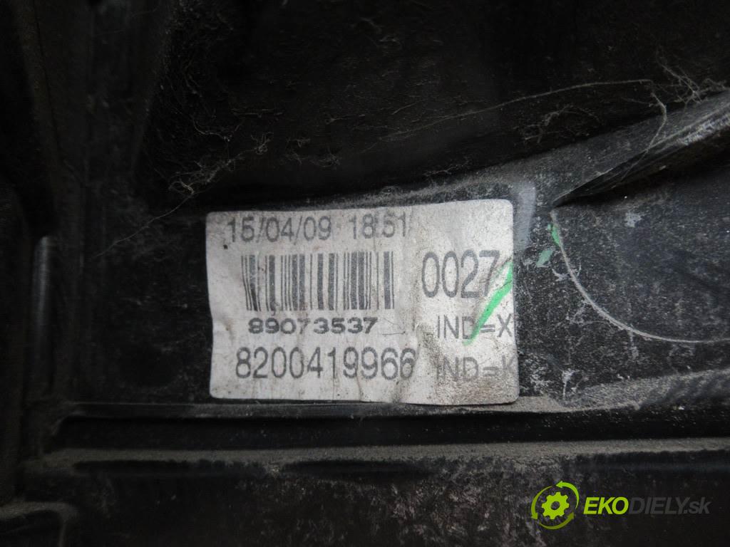 Renault Kangoo II  2009 63 kW III 1.5DCI 86KM 08-13 1500 světlo zadní část levá strana horní 8200419966