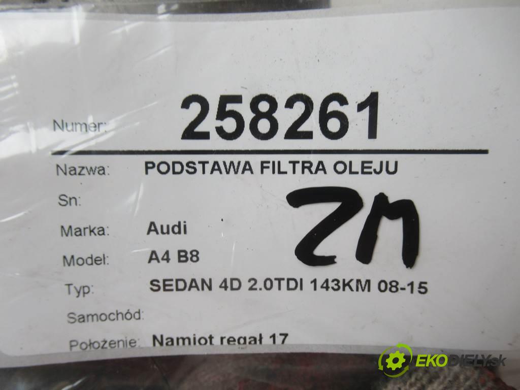 Audi A4 B8    SEDAN 4D 2.0TDI 143KM 08-15  obal filtra oleje 045115389K (Kryty filtrů oleje)