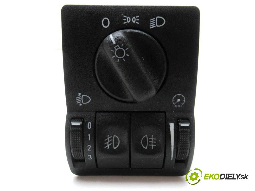 Opel Astra G    A  Spínač svetiel na prístrojovej doske 90561378 (Prepínače, spínače, tlačidlá a ovládače kúrenia)