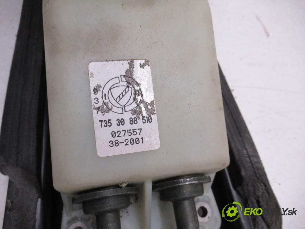 Alfa Romeo 147  2001 88 kW HATCHBACK 3D 1.6B 120KM 00-10 1600 Kulisa - - 7353088510 (Rýchlostné páky / kulisy)