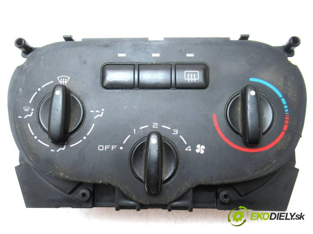 Peugeot 307 SW  2003 79 kW KOMBI 5D 2.0HDI 107KM 01-05 2000 Panel ovládania kúrenia 593240000 (Prepínače, spínače, tlačidlá a ovládače kúrenia)