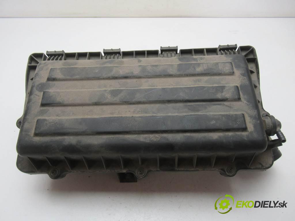 Skoda Fabia II  2008 63 kW HATCHBACK 5D 1.4B 86KM 07-14 1400 obal filtra vzduchu 036129611CD (Kryty filtrů)