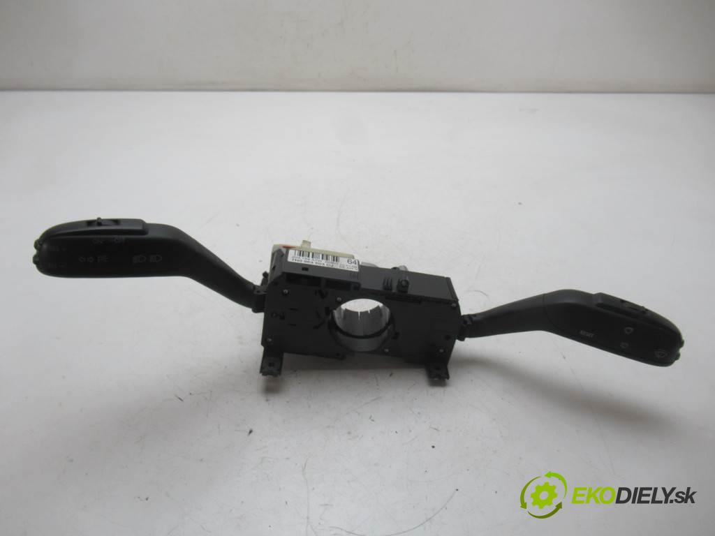 Skoda Fabia II  2008 63 kW HATCHBACK 5D 1.4B 86KM 07-14 1400 Prepínač kombinovaný 7H0953503CJ (Prepínače, spínače, tlačidlá a ovládače kúrenia)