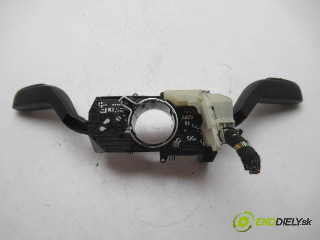 Skoda Fabia II  2008 63 kW HATCHBACK 5D 1.4B 86KM 07-14 1400 Prepínač kombinovaný 7H0953503CJ (Prepínače, spínače, tlačidlá a ovládače kúrenia)