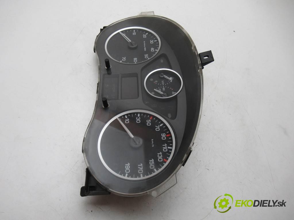 Peugeot Partner III  2011 82 kW 1.6HDI 111KM 08-15 1600 Prístrojovka YL3RLU70    9665983480 (Prístrojové dosky, displeje)