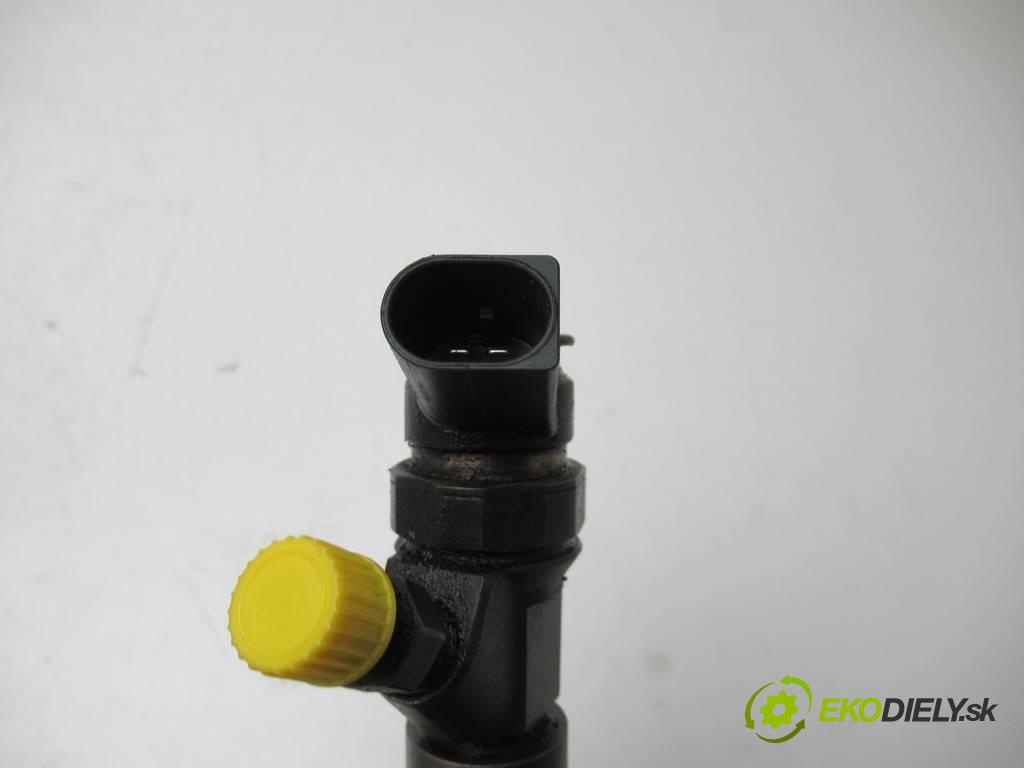 BMW 3 E46 LIFT  2003 110 kW KOMBI 5D 2.0D 150KM 01-07 2000 Vstrekovacie ventily 7788609 (Vstrekovacie ventily)