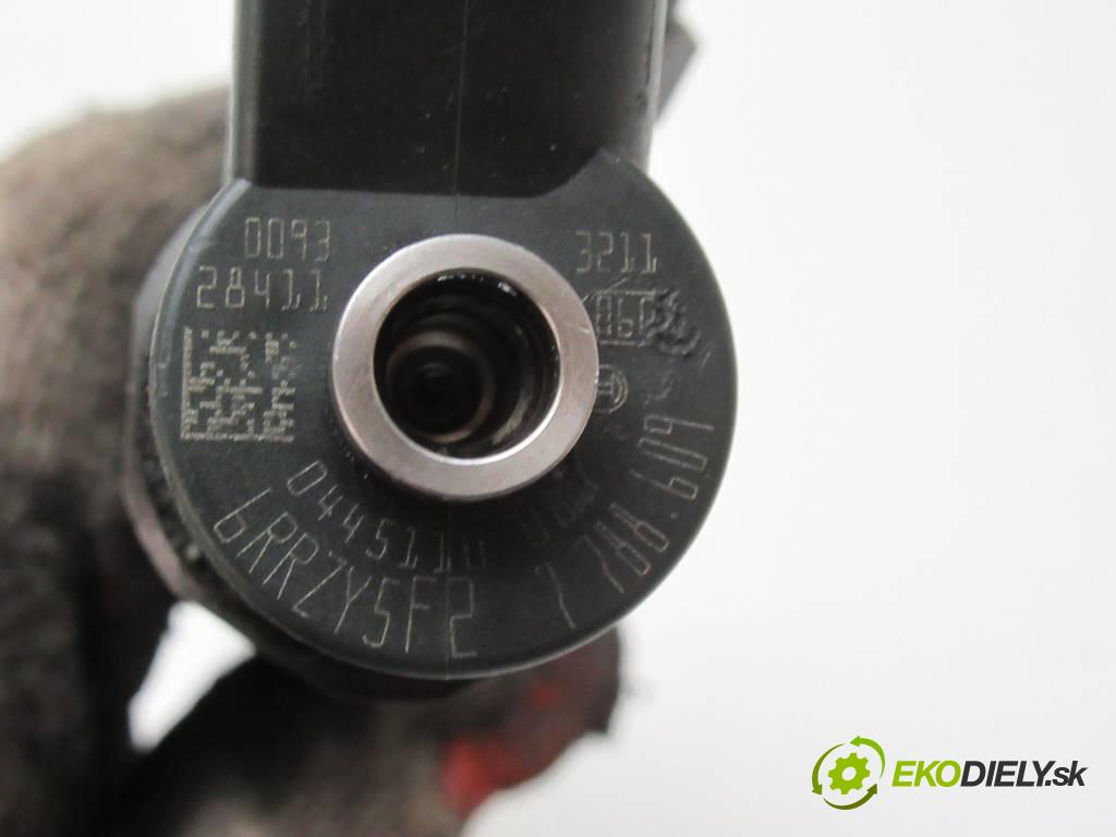 BMW 3 E46 LIFT  2003 110 kW KOMBI 5D 2.0D 150KM 01-07 2000 Vstrekovacie ventily 7788609 (Vstrekovacie ventily)