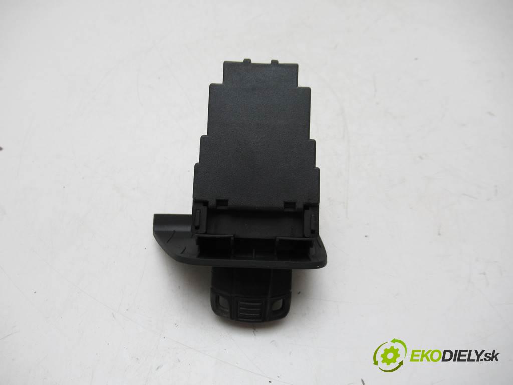 BMW 1 E87  2008 90 kW LIFT HATCHBACK 3D 1.6B 121KM 04-11 1600 spínačka 6954717 (Spínací skříňky a klíče)