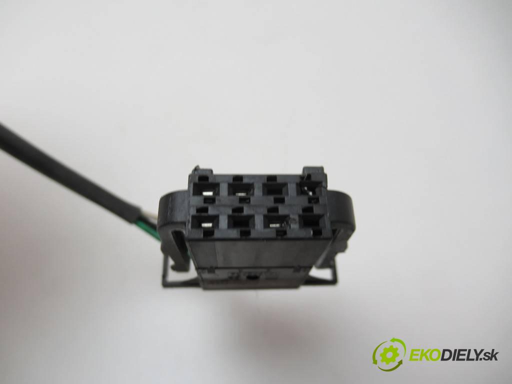 Seat Altea  2005 75 kW 1.6B 102KM 04-09 1600 zpětné zrcátko vnitřní 5P0857511 (Světla vnitřní)