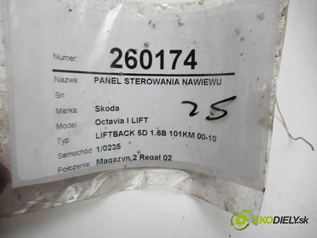 Skoda Octavia I LIFT  2002 74 kW LIFTBACK 5D 1.6B 101KM 00-10 1600 Panel ovládania kúrenia 1J0819045E (Prepínače, spínače, tlačidlá a ovládače kúrenia)