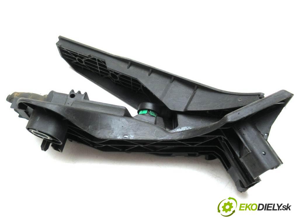 Volkswagen Touran  2005 103kw 2.0TDI 140KM 03-15 1968 Potenciometer plynového pedálu 1T1723503H (Pedále)