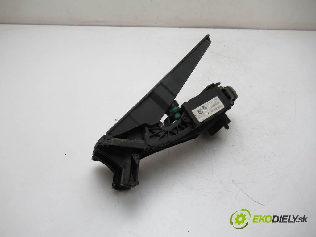 Volkswagen Touran  2005 103kw 2.0TDI 140KM 03-15 1968 Potenciometer plynového pedálu 1T1723503H (Pedále)