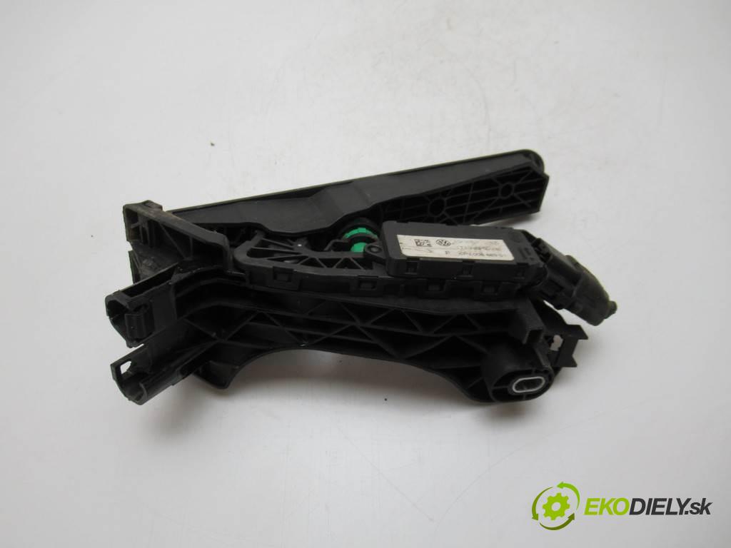 Volkswagen Touran  2005 103kw 2.0TDI 140KM 03-15 1968 Potenciometer plynového pedálu 1T1723503H (Pedále)