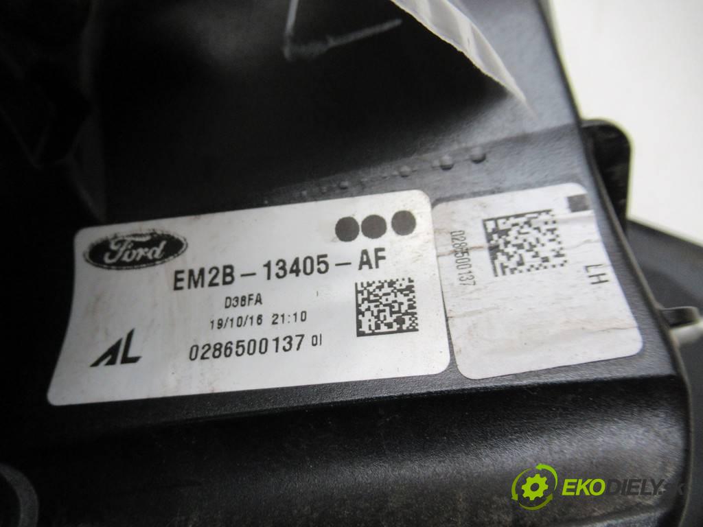 Ford Galaxy Mk4  2016 132 kW 4X4 2.0TDCI 180KM 15- 2000 Svetlo zad ľavá strana  (Ostatné)