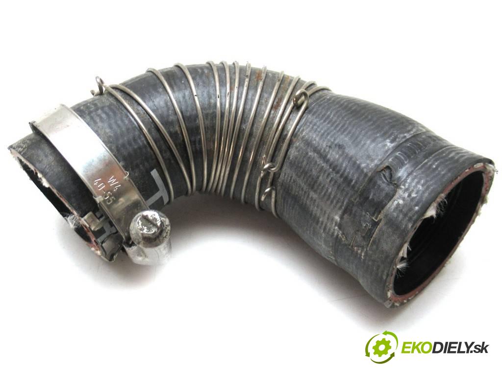Ford Galaxy Mk4    4X4 2.0TDCI 180KM 15-  Rúra hadice turba  (Hadice intercoolera)