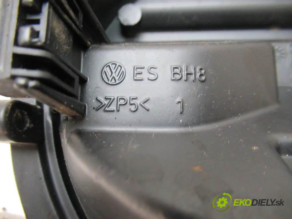 Volkswagen Golf V  2006 77 kW HATCHBACK 5D 1.9TDI 105KM 03-09 1900 Kľučka zadnej dverí  1K0827469F