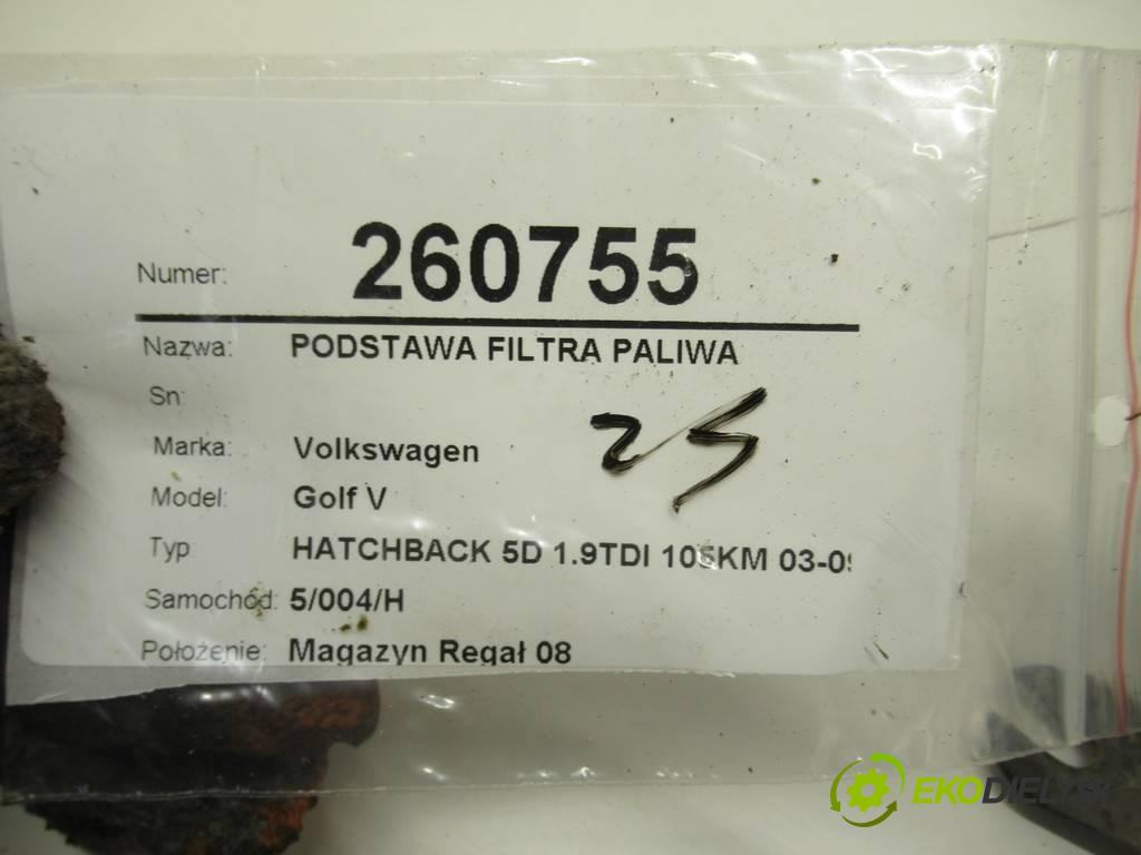 Volkswagen Golf V  2006 77 kW HATCHBACK 5D 1.9TDI 105KM 03-09 1900 obal filtra paliva 1K0127400K (Kryty palivové)