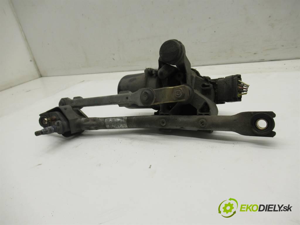 Toyota Aygo  2006 50 kW HATCHBACK 3D 1.0B 68KM 05-08 1000 Mechanizmus stieračov predný  (Motorčeky stieračov predné)