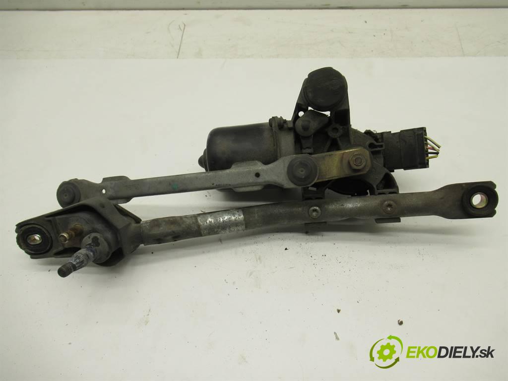 Toyota Aygo  2006 50 kW HATCHBACK 3D 1.0B 68KM 05-08 1000 Mechanizmus stieračov predný  (Motorčeky stieračov predné)