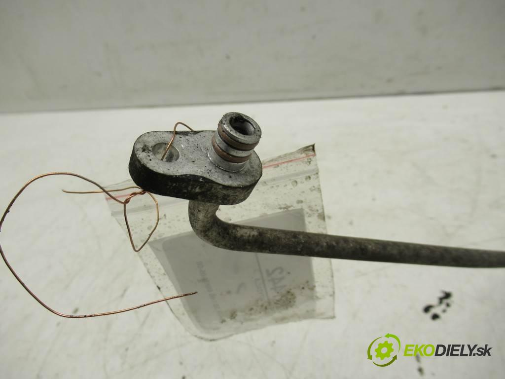 Toyota Aygo    HATCHBACK 3D 1.0B 68KM 05-08  rúrka klimatizácie  (Rúrky klimatizácie)