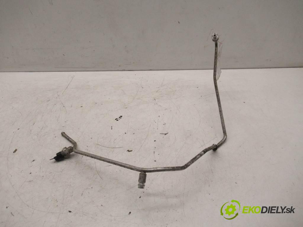 Toyota Aygo    HATCHBACK 3D 1.0B 68KM 05-08  rúrka klimatizácie  (Rúrky klimatizácie)