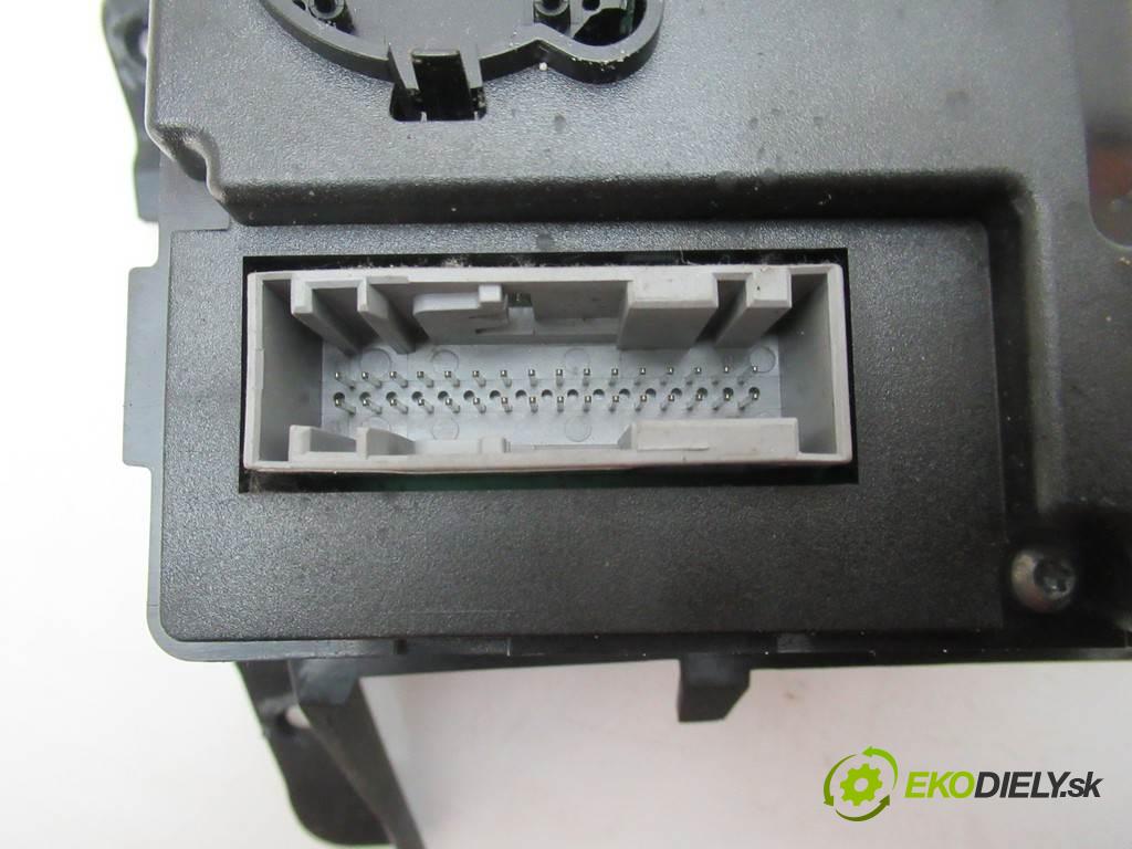 Fiat Croma  2006 110 kW KOMBI 5D 1.9JTD Multijet 150KM 05-11 1900 Panel ovládania kúrenia 7354258890 (Prepínače, spínače, tlačidlá a ovládače kúrenia)