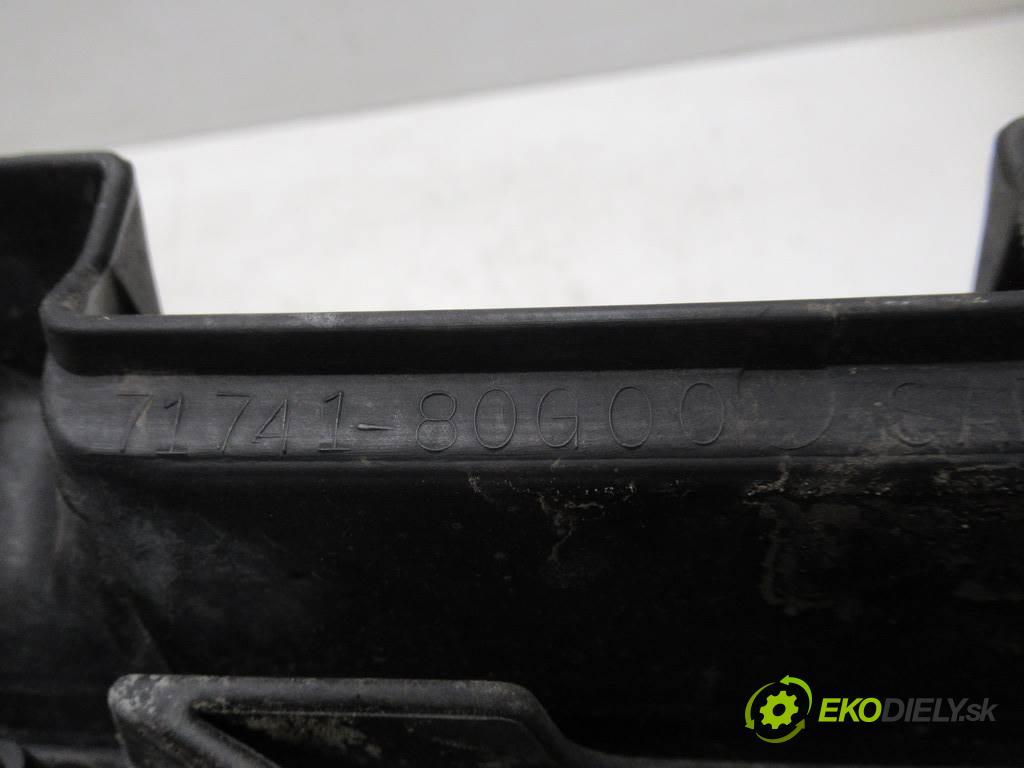 Suzuki Ignis  2001 61 kW HATCHBACK 5D 1.3B 83KM 00-06 1300 mřížka maska 71741-80G00 (Mřížky (masky) chladičů)