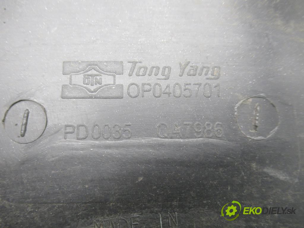 Opel Corsa D   2013  HATCHBACK LIFT 5D 100KM 11-14 1400 nárazník zadní část