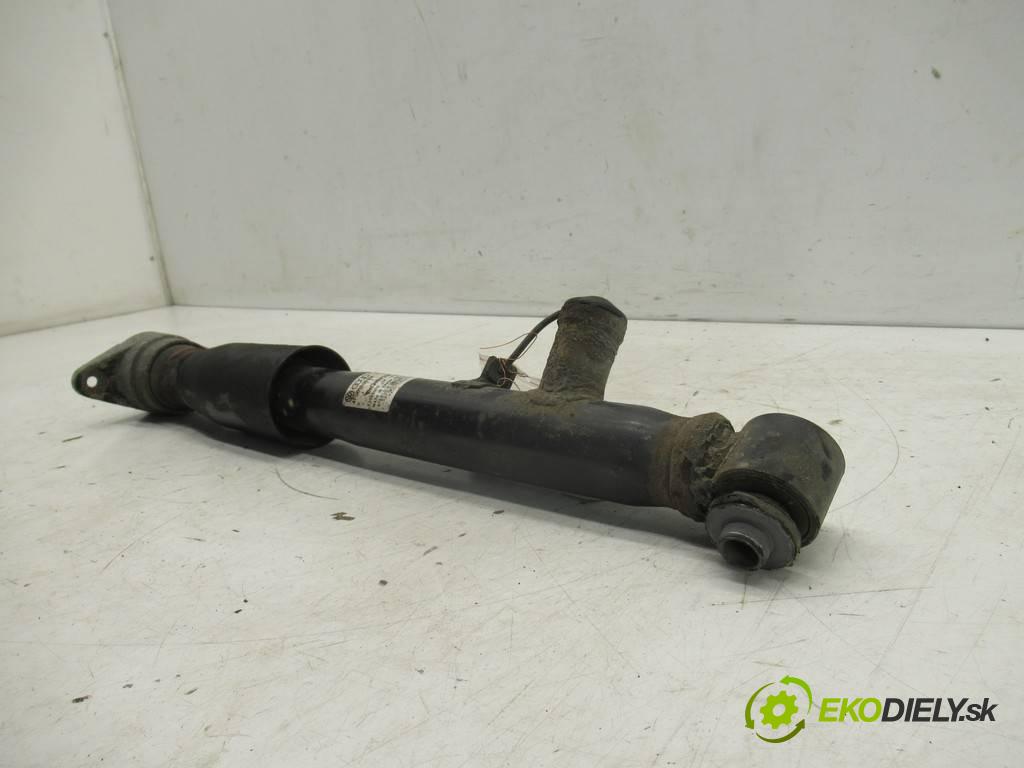 Audi A6 C6  2011 176kw LIFT KOMBI 5D 240KM 08-11 3000 tlumič zadní část pravý 4F0616032M