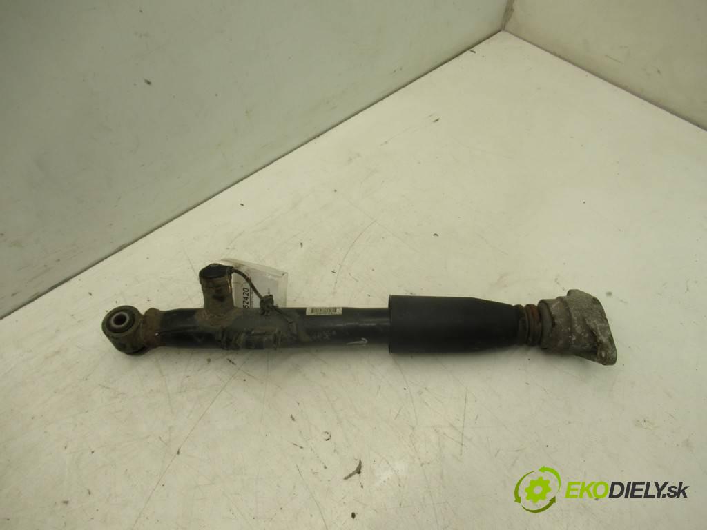 Audi A6 C6  2011 176kw LIFT KOMBI 5D 240KM 08-11 3000 tlumič zadní část pravý 4F0616032M