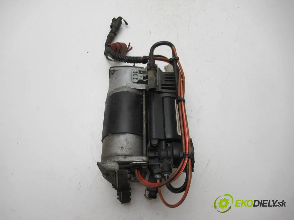 Audi A6 C6  2011 176kw LIFT KOMBI 5D 240KM 08-11 3000 Kompresor nápravy 4F0616005E