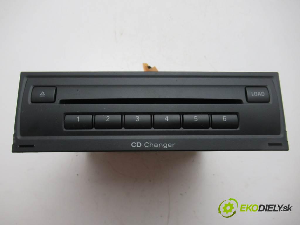 Audi A6 C6    LIFT KOMBI 5D 240KM 08-11  Menič CD 4F0035110A (CD meniče)