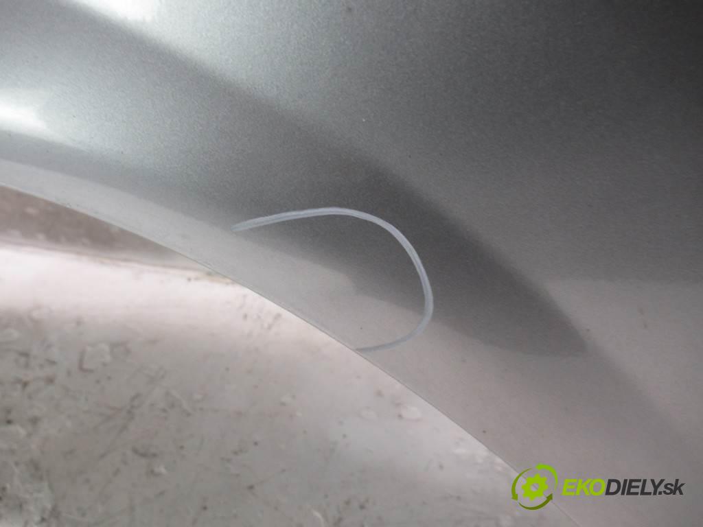 Nissan Primera P12  2002  KOMBI 5D 1.8B 115KM 01-07 1800 blatník přední část levý