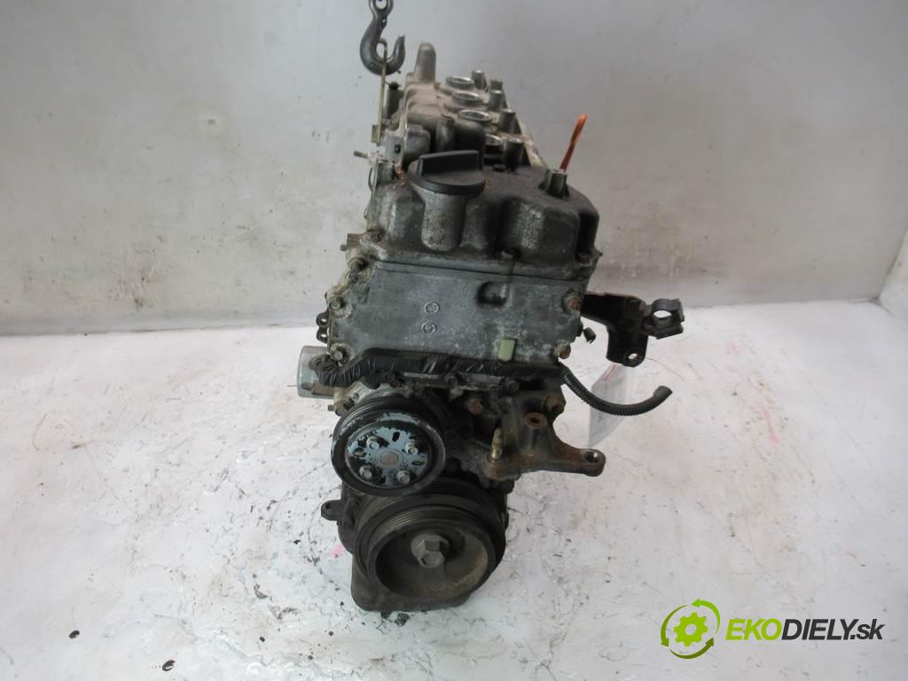Nissan Primera P12  2002  KOMBI 5D 1.8B 115KM 01-07 1800 motor QG18DE  (Motory (kompletní))