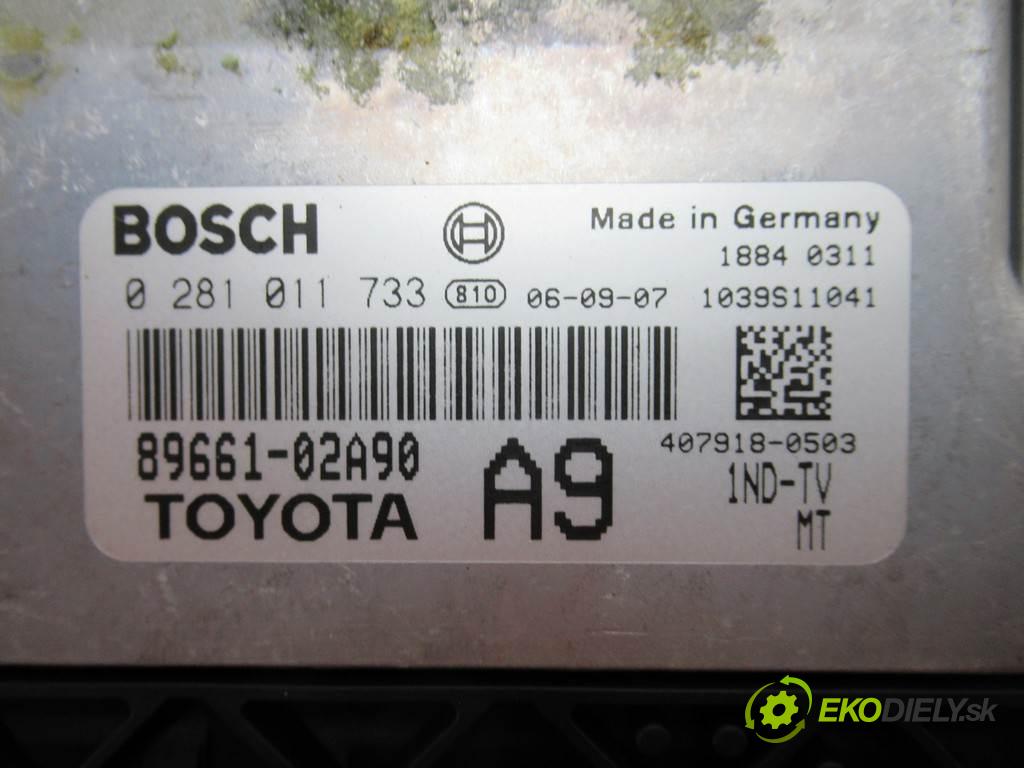 Toyota Corolla E12  2006  KOMBI 5D 1.4D-4D 90KM 02-07 1400 riadiaca jednotka Motor 89661-02A90 (Riadiace jednotky)