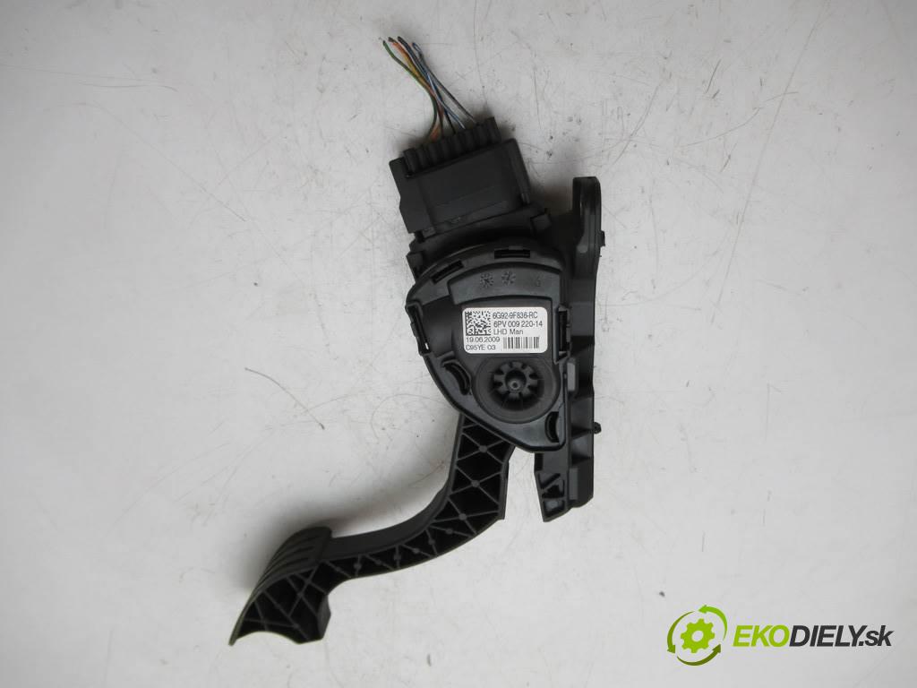 Ford Mondeo Mk4  2009 92 kW KOMBI 5D 1.8TDCI 125KM 07-10 1800 Potenciometer plynového pedálu 6G92-9F836-RC (Pedále)