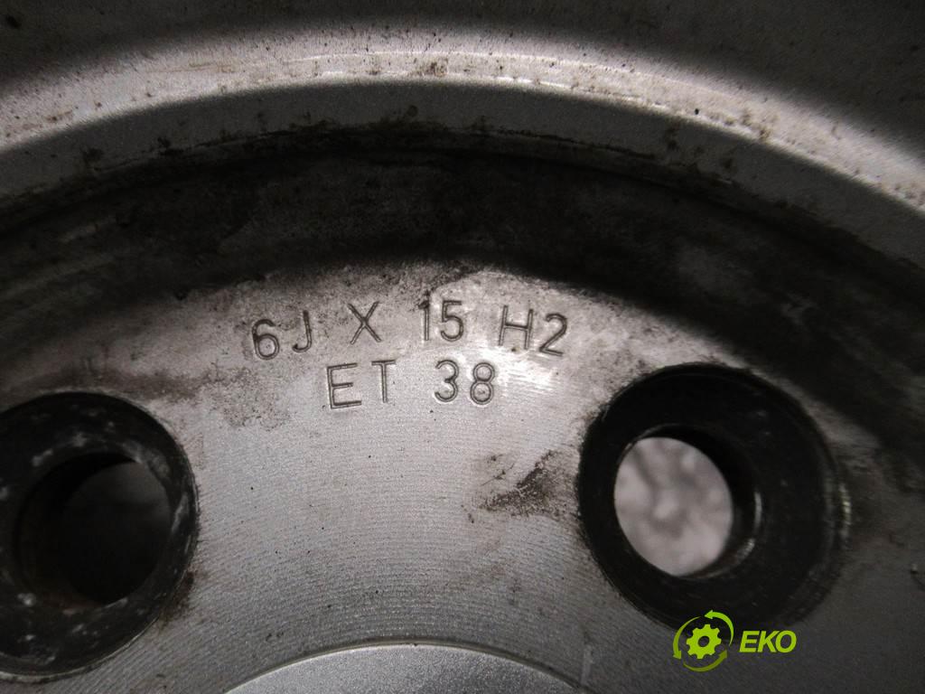 Audi     15 6J 5X100 ET38  disky hliníkové - 15  (Hliníkové)
