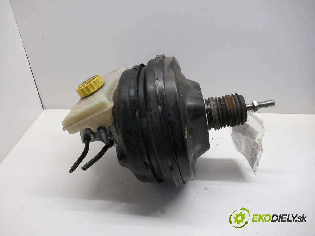 Volkswagen Passat B5 FL  2004 96 kW KOMBI 5D 1.9TDI 130KM 00-05 1900 posilovač pumpa brzdová 3B0614105B (Posilovače brzd)