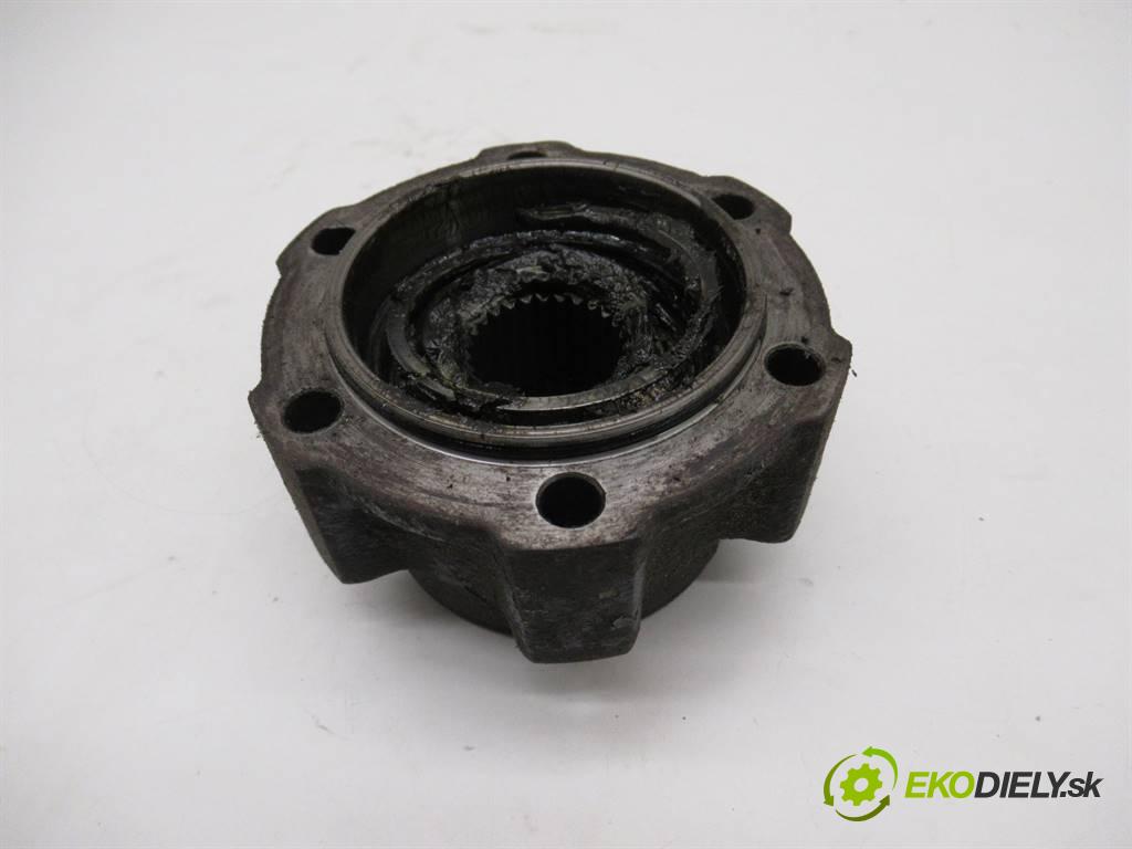 Nissan Terrano    4X4 3.0B 129KM 86-96  remenica náhonu (pohonu)  (Remenice)