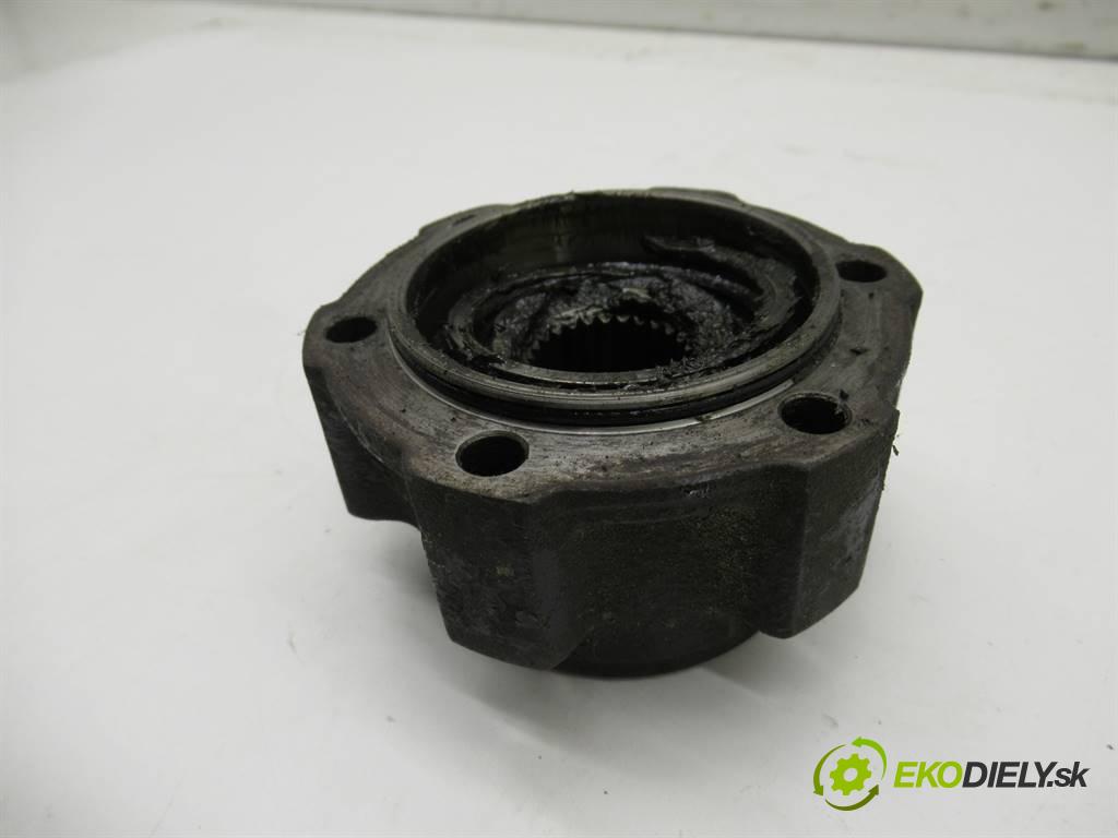 Nissan Terrano    4X4 3.0B 129KM 86-96  remenica náhonu (pohonu)  (Remenice)