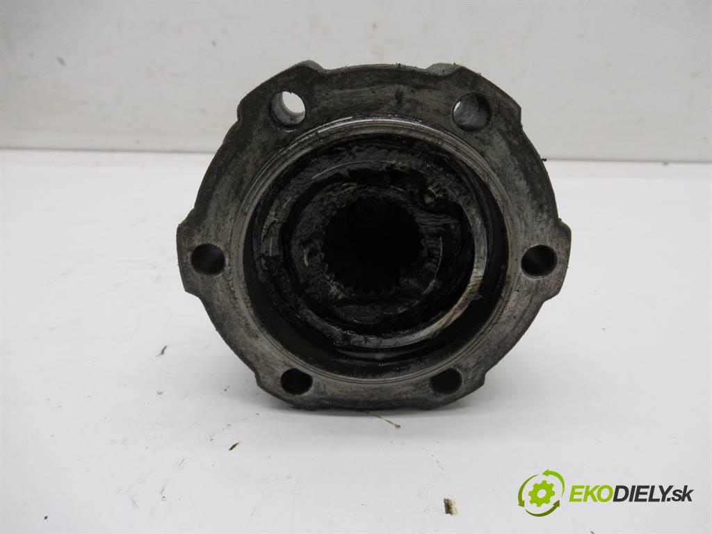 Nissan Terrano    4X4 3.0B 129KM 86-96  remenica náhonu (pohonu)  (Remenice)