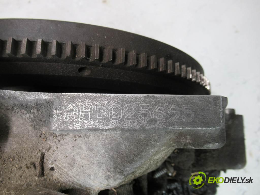 Volkswagen Passat B5  1997 74kw SEDAN 4D 1.6B 101KM 96-00 1600 Motor AHL (Motory (kompletné))