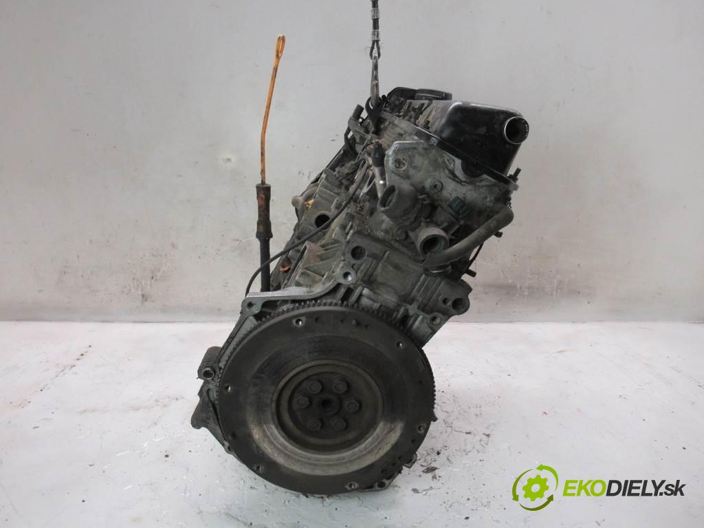 Volkswagen Passat B5  1997 74kw SEDAN 4D 1.6B 101KM 96-00 1600 Motor AHL (Motory (kompletné))