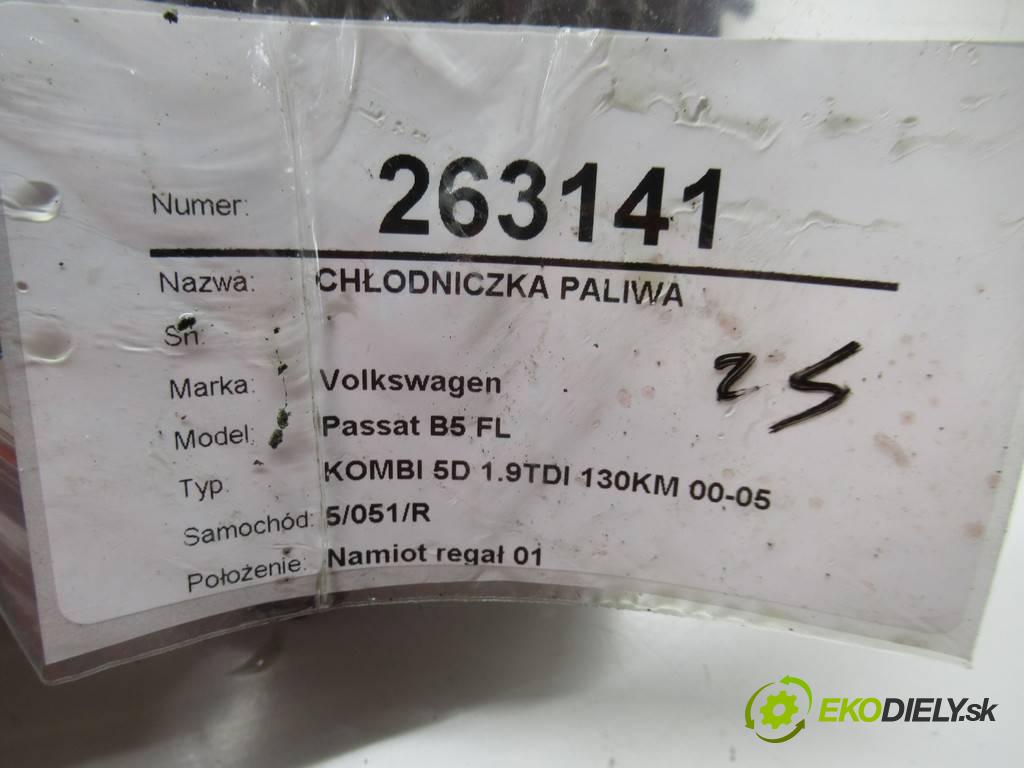 Volkswagen Passat B5 FL  2002  KOMBI 5D 1.9TDI 130KM 00-05 1900 Chladič paliva 8D0203503A (Ostatné)