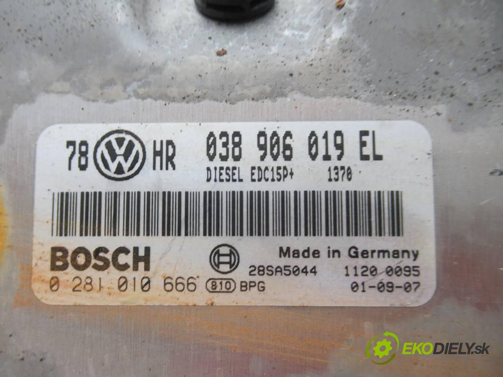 Volkswagen Passat B5 FL  2001 74 kW KOMBI 5D 1.9TDI 101KM 00-05 1900 řídící jednotka motora 038906019EL (Řídící jednotky)