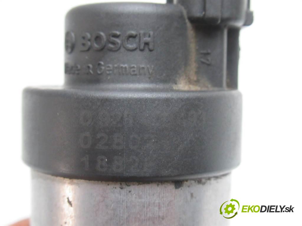 Renault Laguna II  2001 88 kW KOMBI 5D 1.9DCI 120KM 01-07 1900 Regulátor tlaku paliva  (Ostatné)