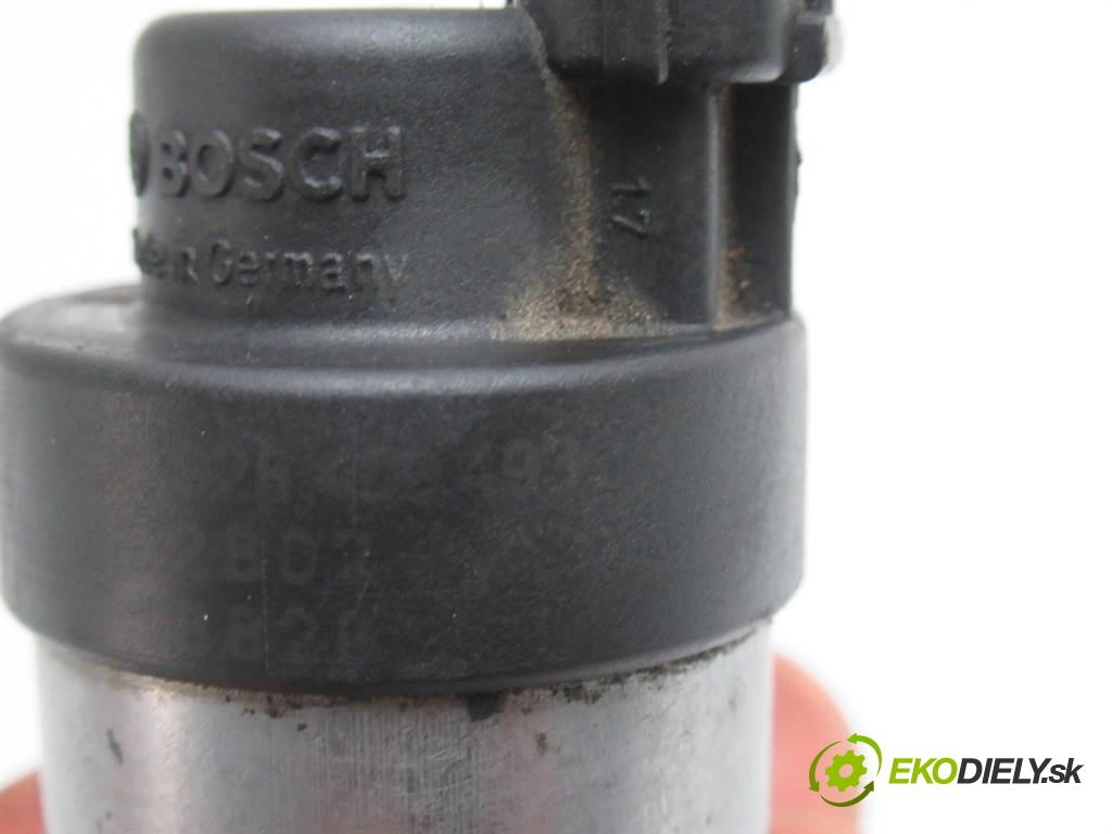 Renault Laguna II  2001 88 kW KOMBI 5D 1.9DCI 120KM 01-07 1900 Regulátor tlaku paliva  (Ostatné)