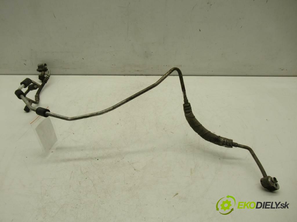 Volkswagen Caddy    2K 1.9TDI 75KM 03-10  rúrka klimatizácie  (Rúrky klimatizácie)