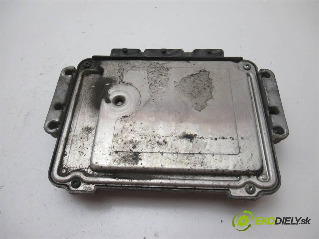 Ford Fusion  2005 66KW 1.6TDCI 90KM 02-05 1560 riadiaca jednotka Motor 5S61-12A650-EE 0281012249 (Riadiace jednotky)