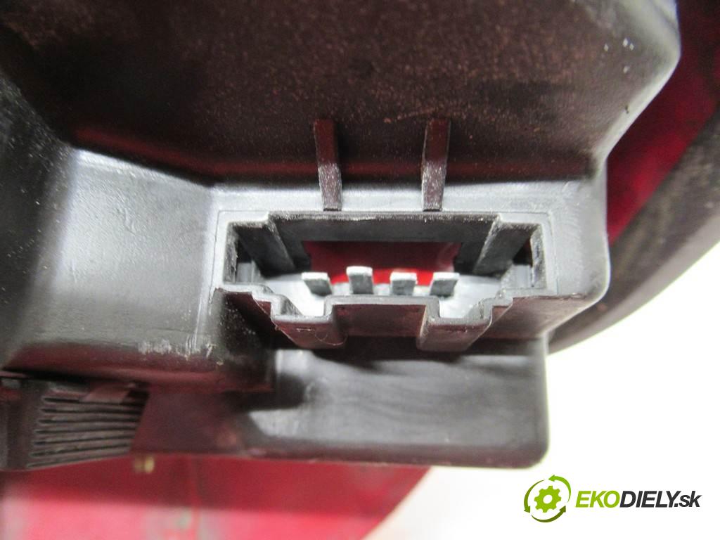 Seat Alhambra  1999 81 kW VAN 5D 1.9TDI 110KM 96-00 1900 Svetlo zad pravá  (Ostatné)